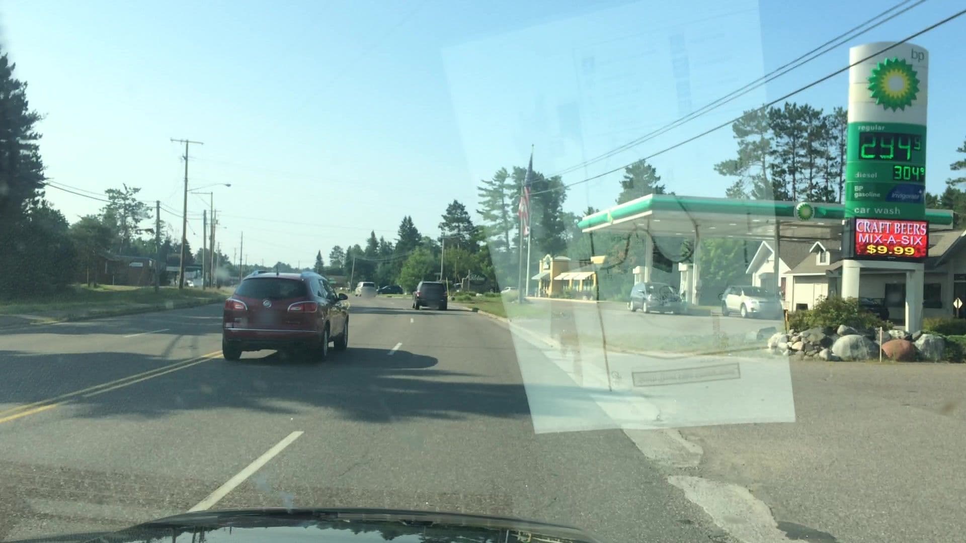 Street view near Skylark Motel, Lac du Flambeau — © lvl5 (CC BY-SA · Mapillary)