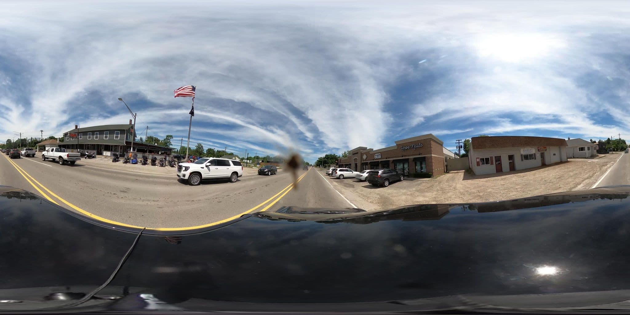 Street view near New Hudson Inn, South Lyon — © treestryder (CC BY-SA · Mapillary)