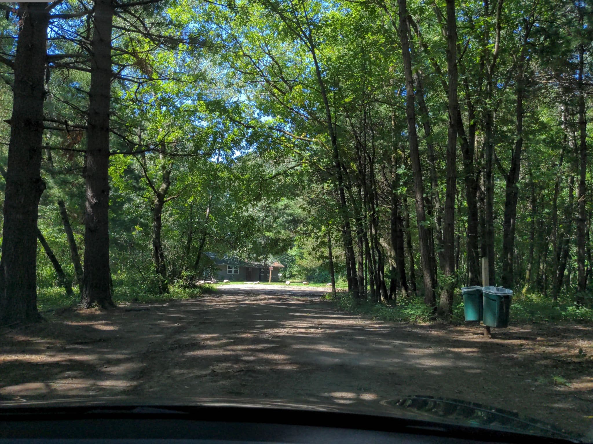 Street view near Island Lake Rustic Cabins, Whitmore Lake — © treestryder (CC BY-SA · Mapillary)