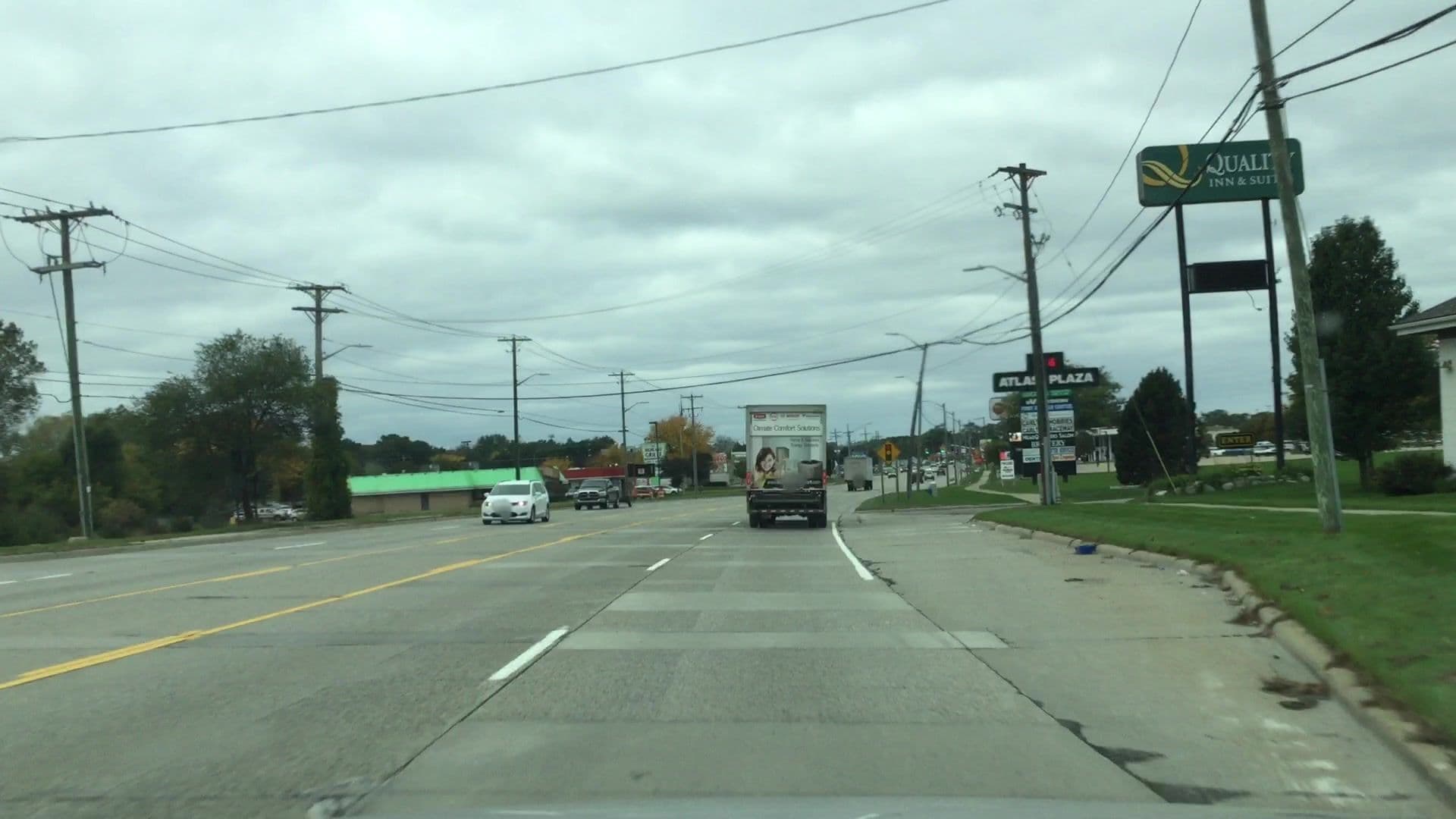 Street view near Choice Hotels, Waterford — © lvl5 (CC BY-SA · Mapillary)