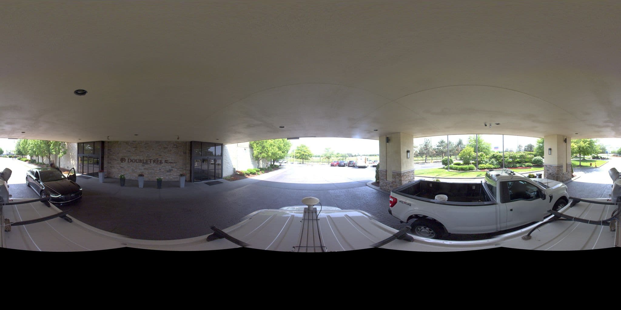 Street view near Hilton Hhonors Reception, Dearborn — © codgis (CC BY-SA · Mapillary)