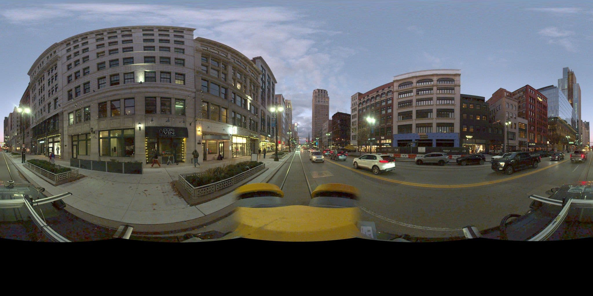 Street view near Kwa, Detroit — © codgis (CC BY-SA · Mapillary)