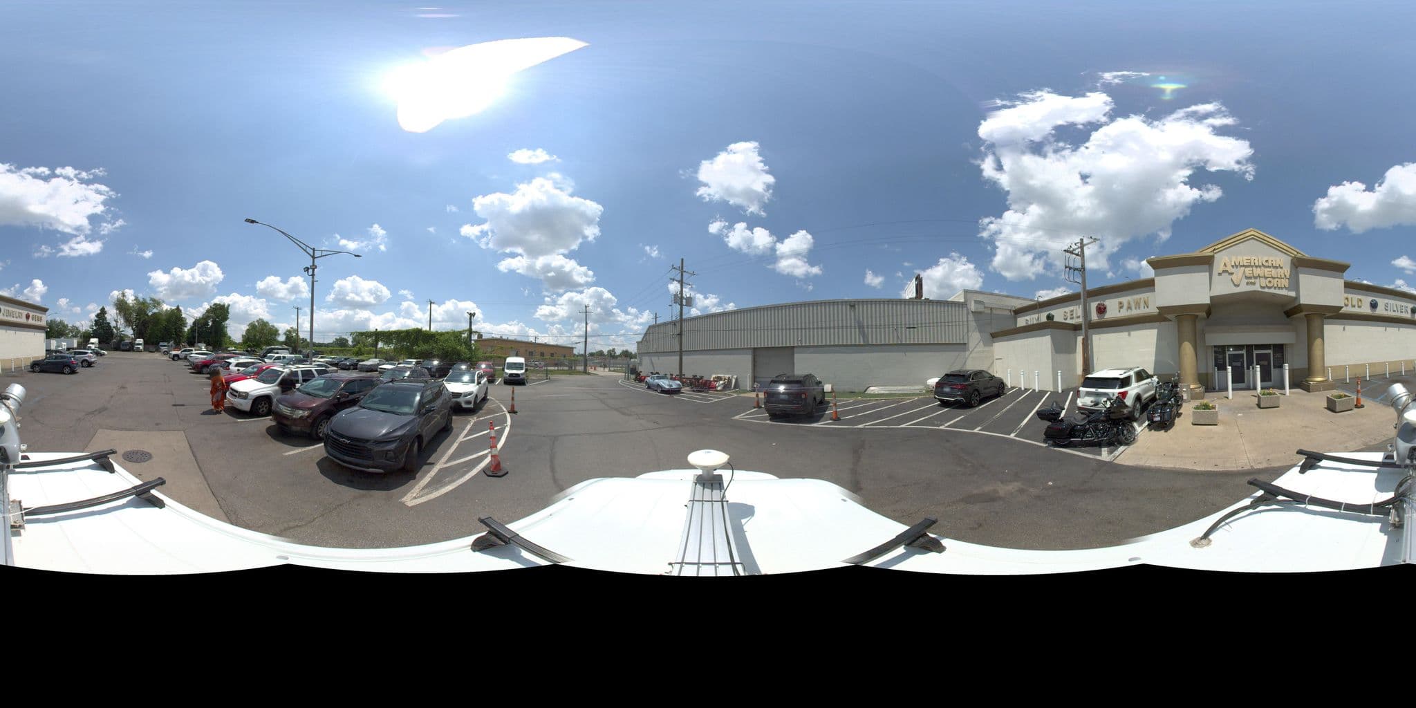 Street view near Crystal House Motel, Southfield — © codgis (CC BY-SA · Mapillary)