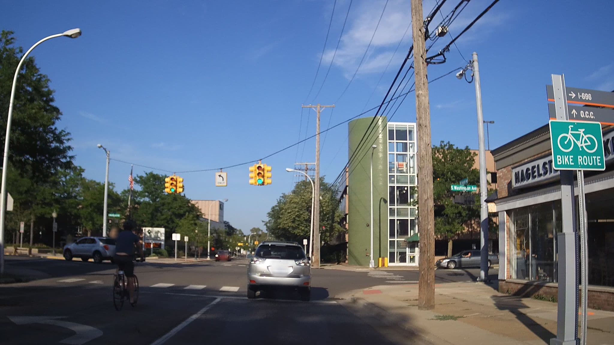 Street view near Jo Jo's Tossed Salad Bar, Royal Oak — © markscalf (CC BY-SA · Mapillary)