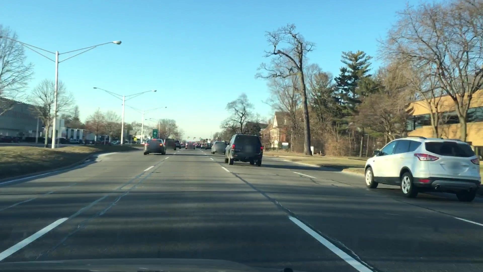 Street view near Resort Advantage, Royal Oak — © lvl5 (CC BY-SA · Mapillary)