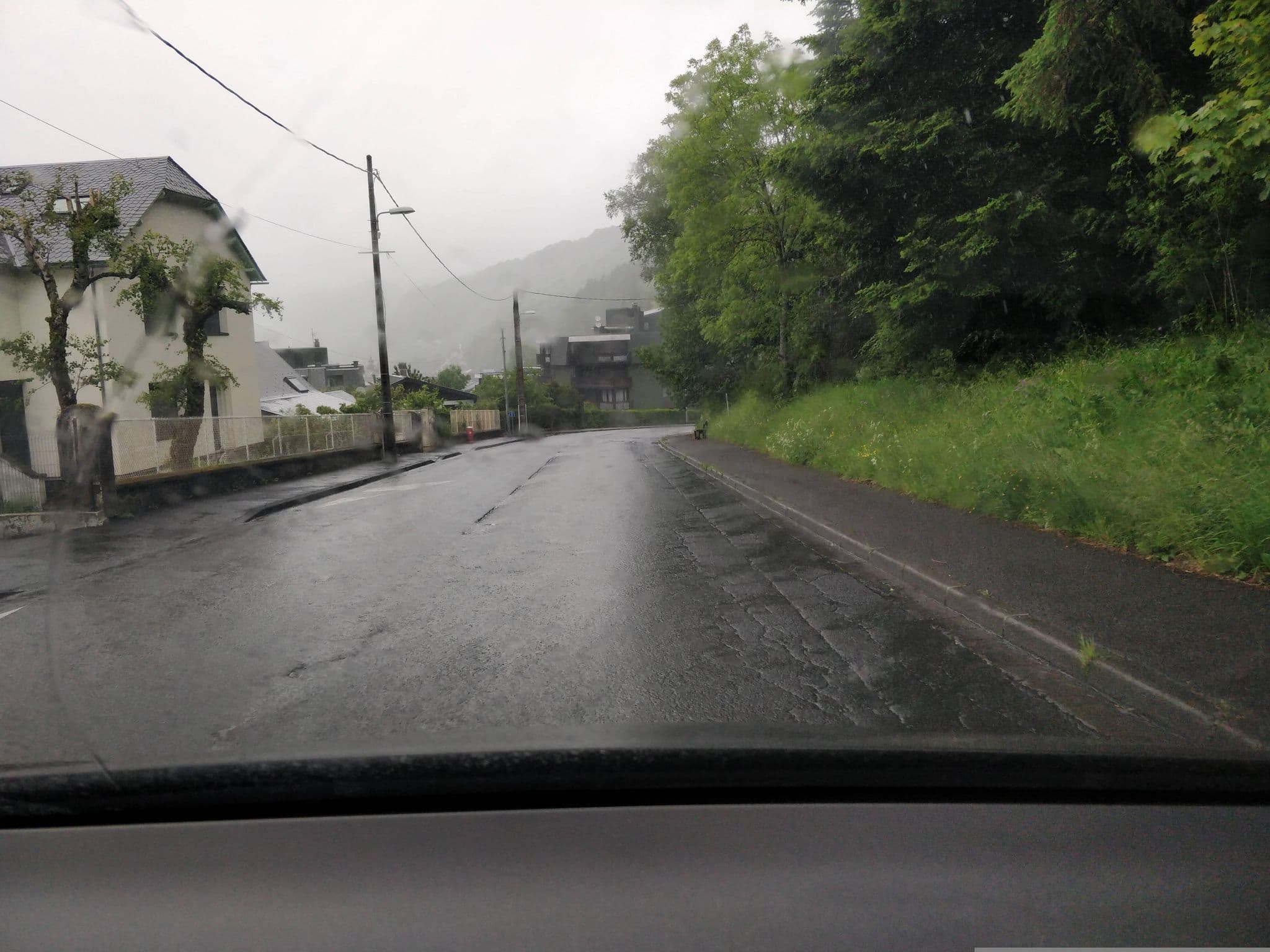 Street view near Résidence La Montille, Mont-Dore — © philou87 (CC BY-SA · Mapillary)
