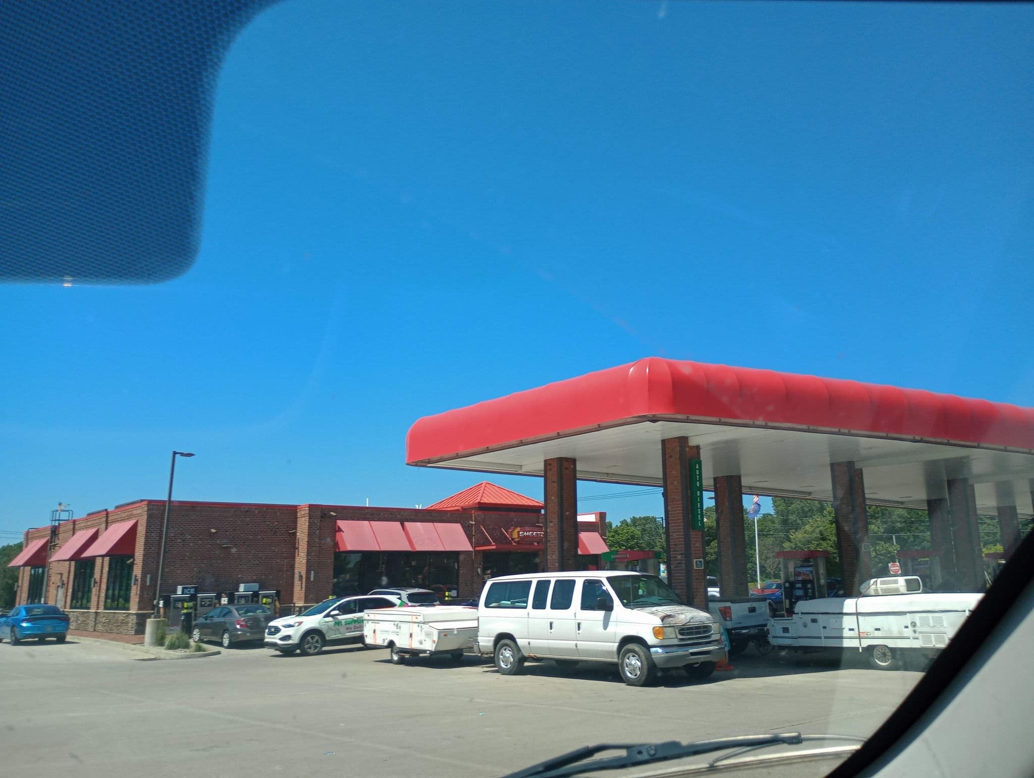 Street view near El Patio Motel, Erie — © longhorn256 (CC BY-SA · Mapillary)