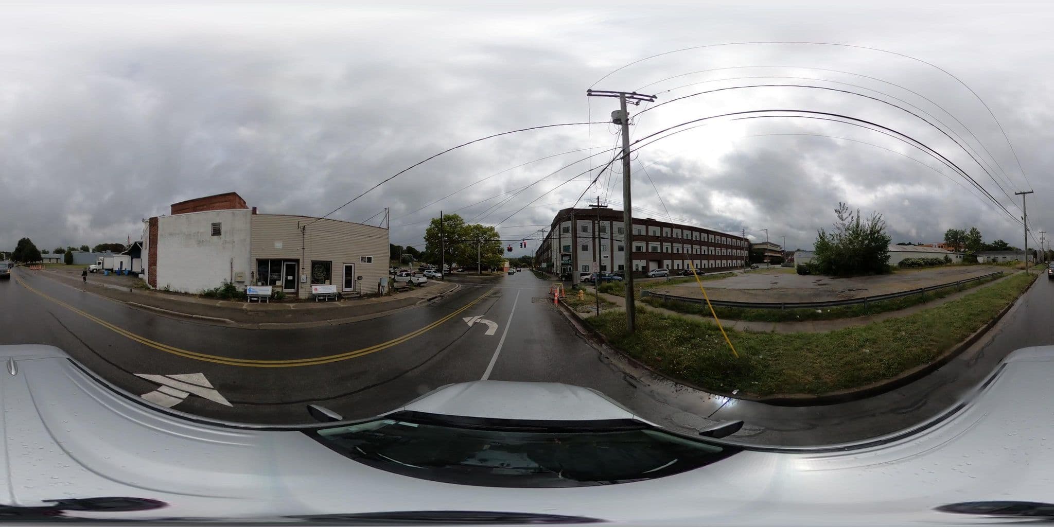 Street view near Lido's Crescent Inn, Jamestown — © GEdwardJohnson (CC BY-SA · Mapillary)