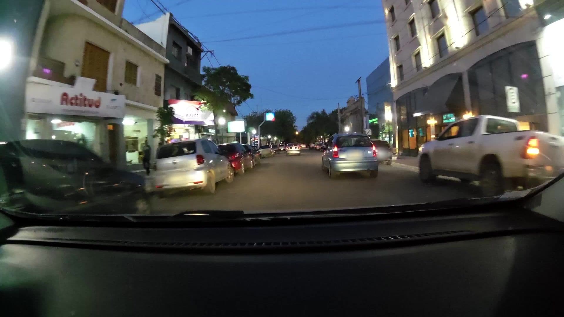Street view near Le Parc & Suites, Villa María — © kaartcam (CC BY-SA · Mapillary)
