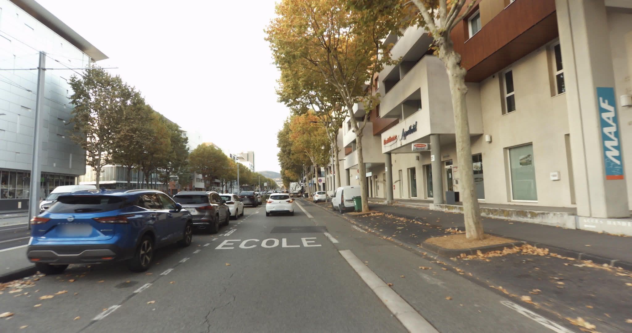 Street view near Residhome Clermont Ferrand Gergovia, Clermont-Ferrand — © sogefi (CC BY-SA · Mapillary)