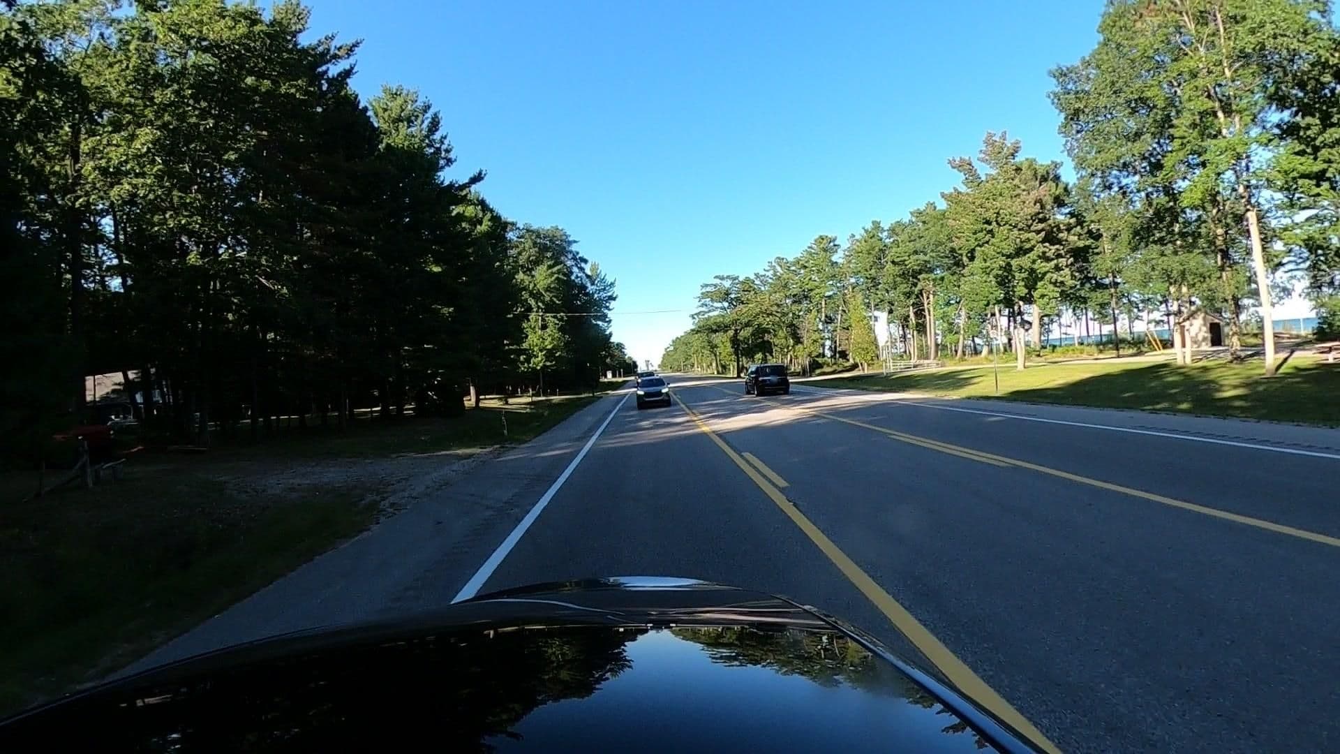 Street view near Surfside Cottages, Au Sable — © treestryder (CC BY-SA · Mapillary)