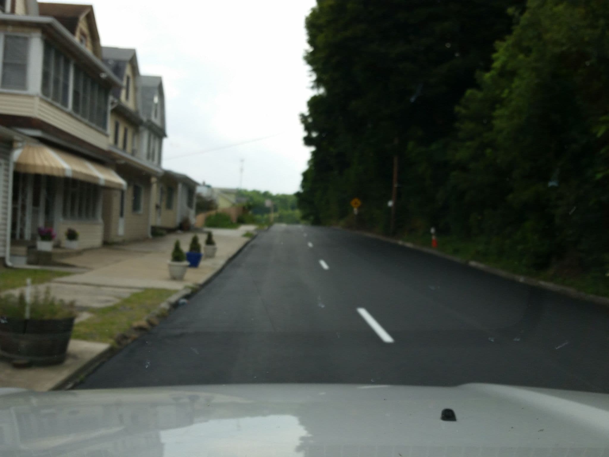 Street view near Grandmothers bedroom, Altoona — © dgearhart (CC BY-SA · Mapillary)