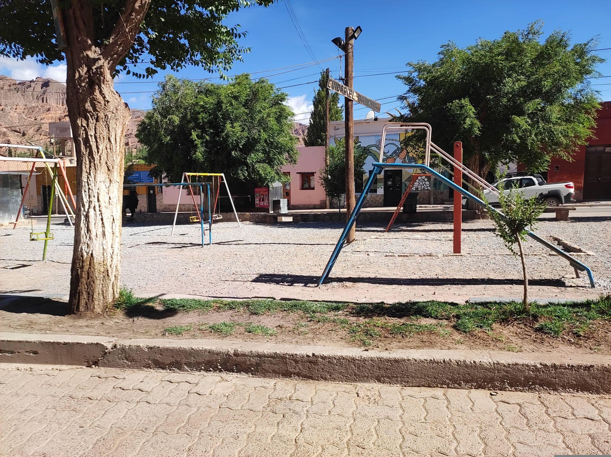 Street view near El Farolito, Tilcara — © diegokrein (CC BY-SA · Mapillary)