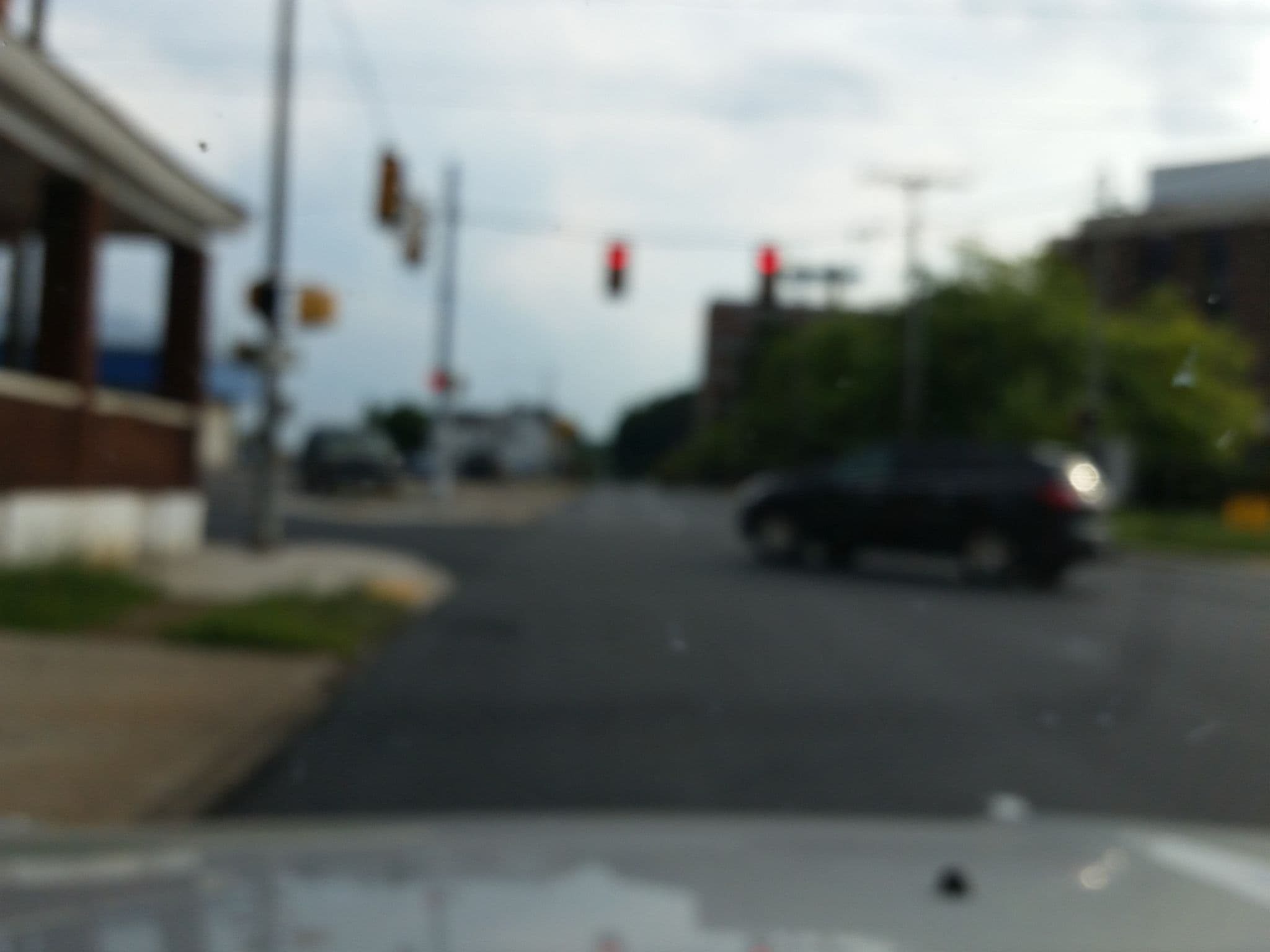 Street view near The Hatfield Inn, Altoona — © dgearhart (CC BY-SA · Mapillary)