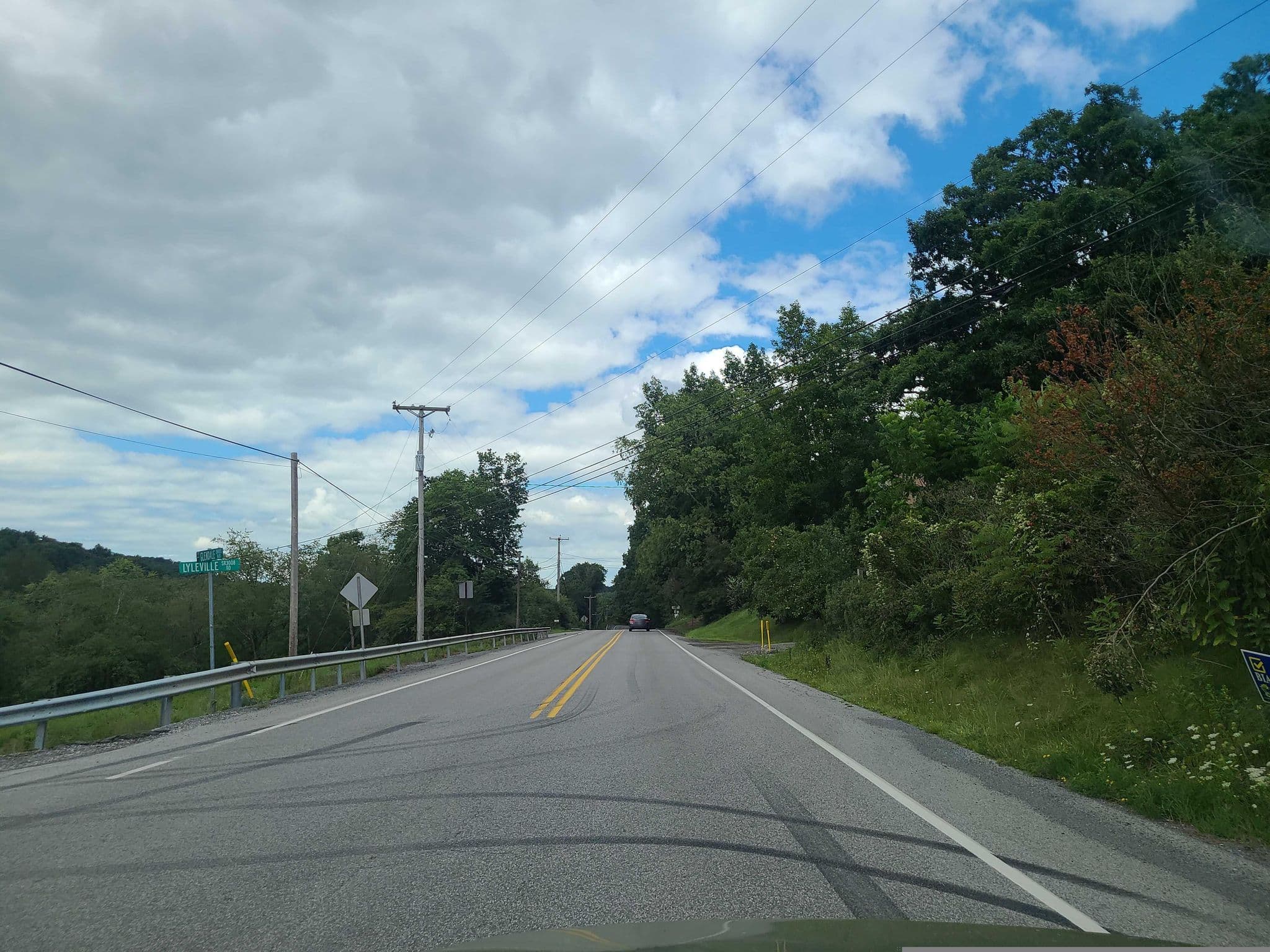 Street view near Rainbow Inn, Patton — © rpjjpr (CC BY-SA · Mapillary)