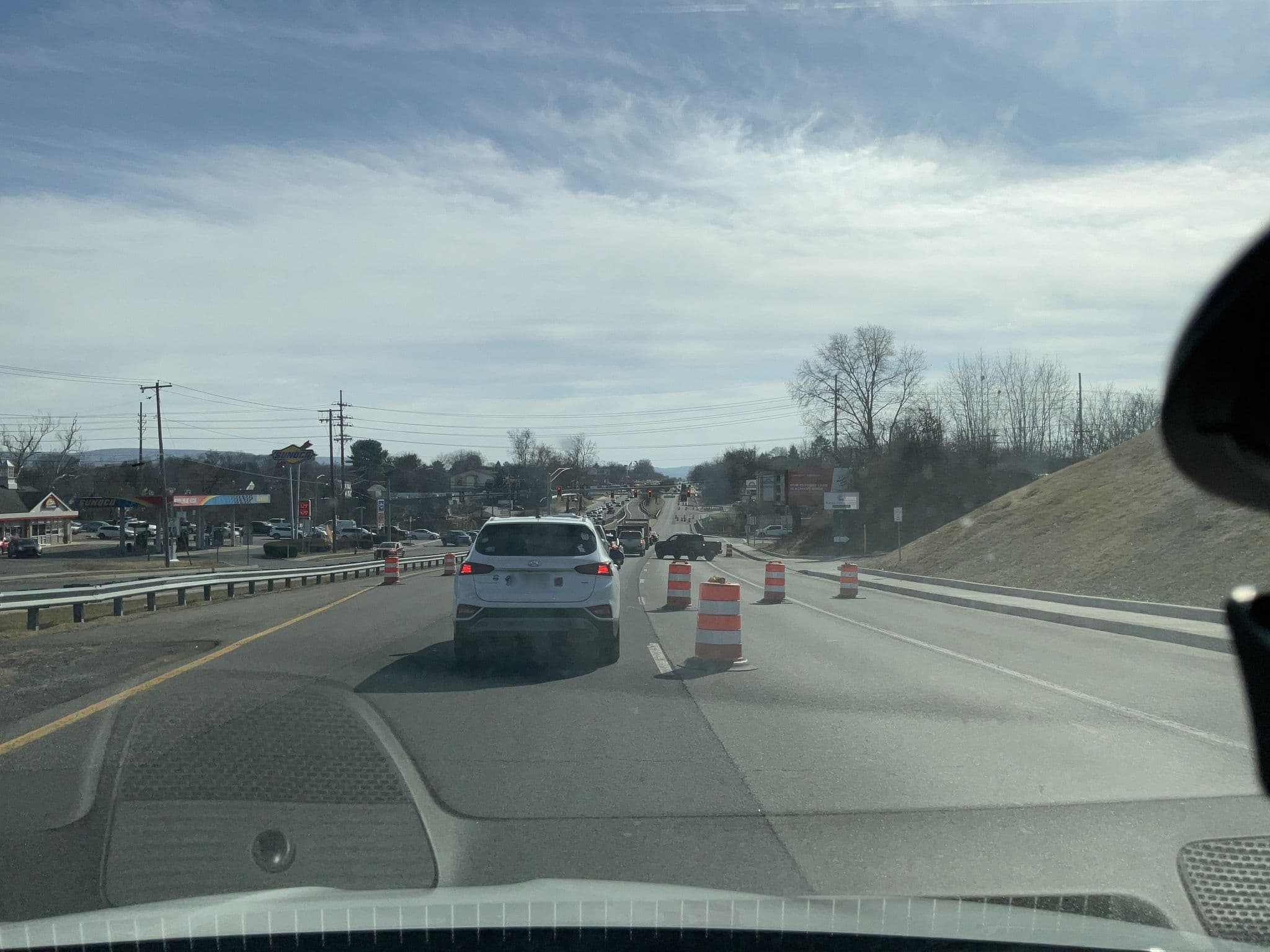 Street view near Plaza Inn & Suites, Hagerstown — © davidsommer (CC BY-SA · Mapillary)