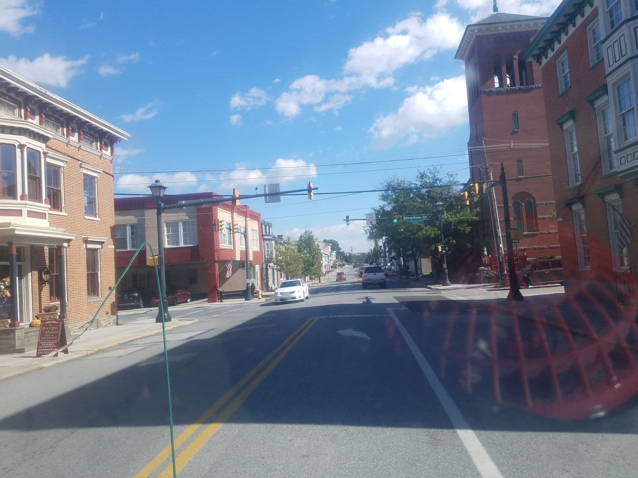 Street view near The Swope Manor Bed & Breakfast, Gettysburg — © jbthemilker (CC BY-SA · Mapillary)