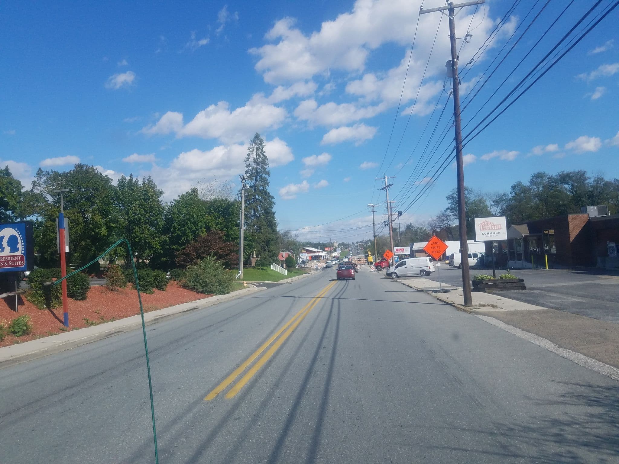 Street view near Motel 6 Gettysburg, Gettysburg — © jbthemilker (CC BY-SA · Mapillary)