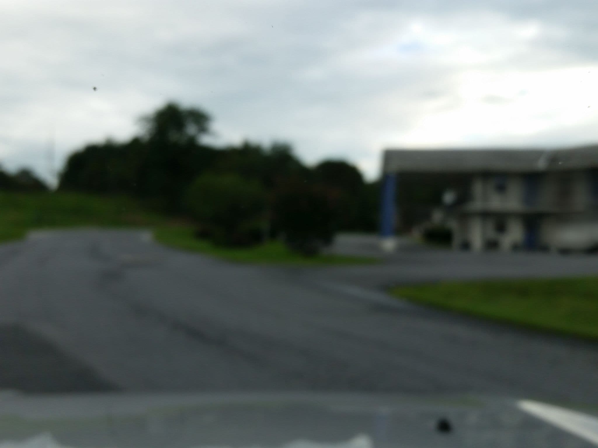 Street view near Best Western Plantation Inn, Mechanicsburg — © dgearhart (CC BY-SA · Mapillary)