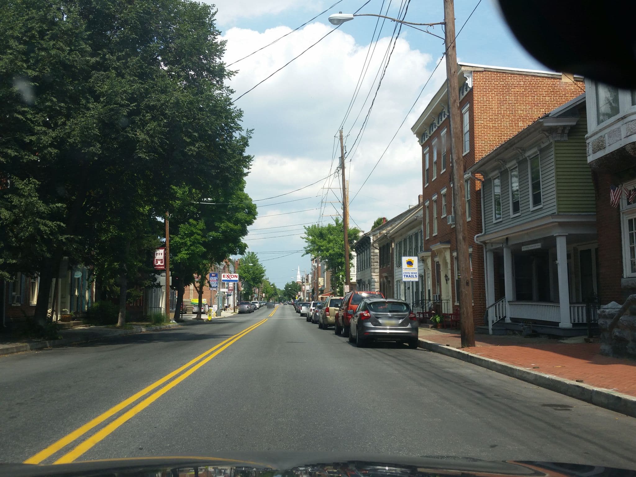 Street view near Cparc Mechanicsburg Apartments, Mechanicsburg — © bonius (CC BY-SA · Mapillary)