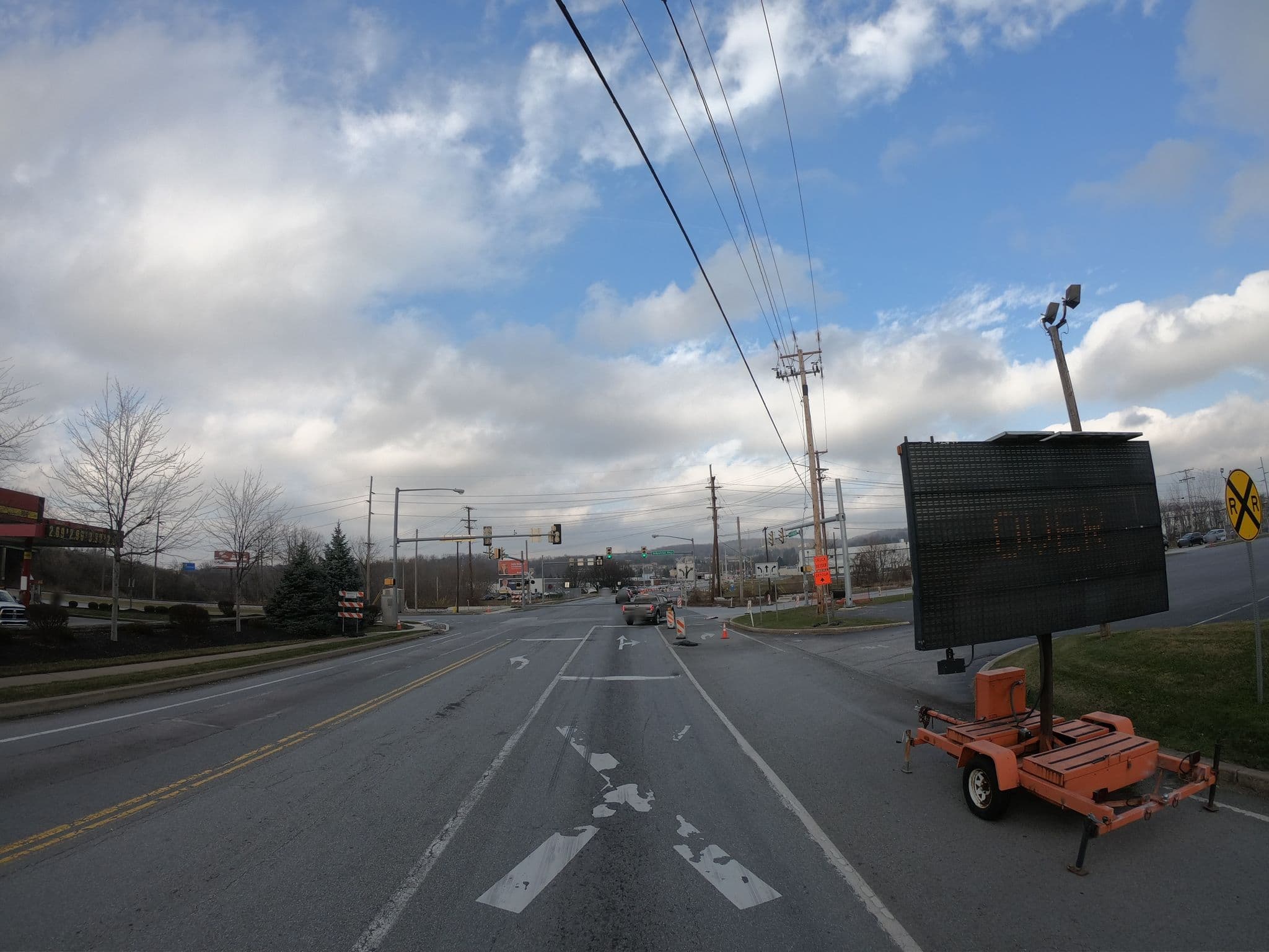 Street view near York, PA, East York — © roadgeek_md99 (CC BY-SA · Mapillary)