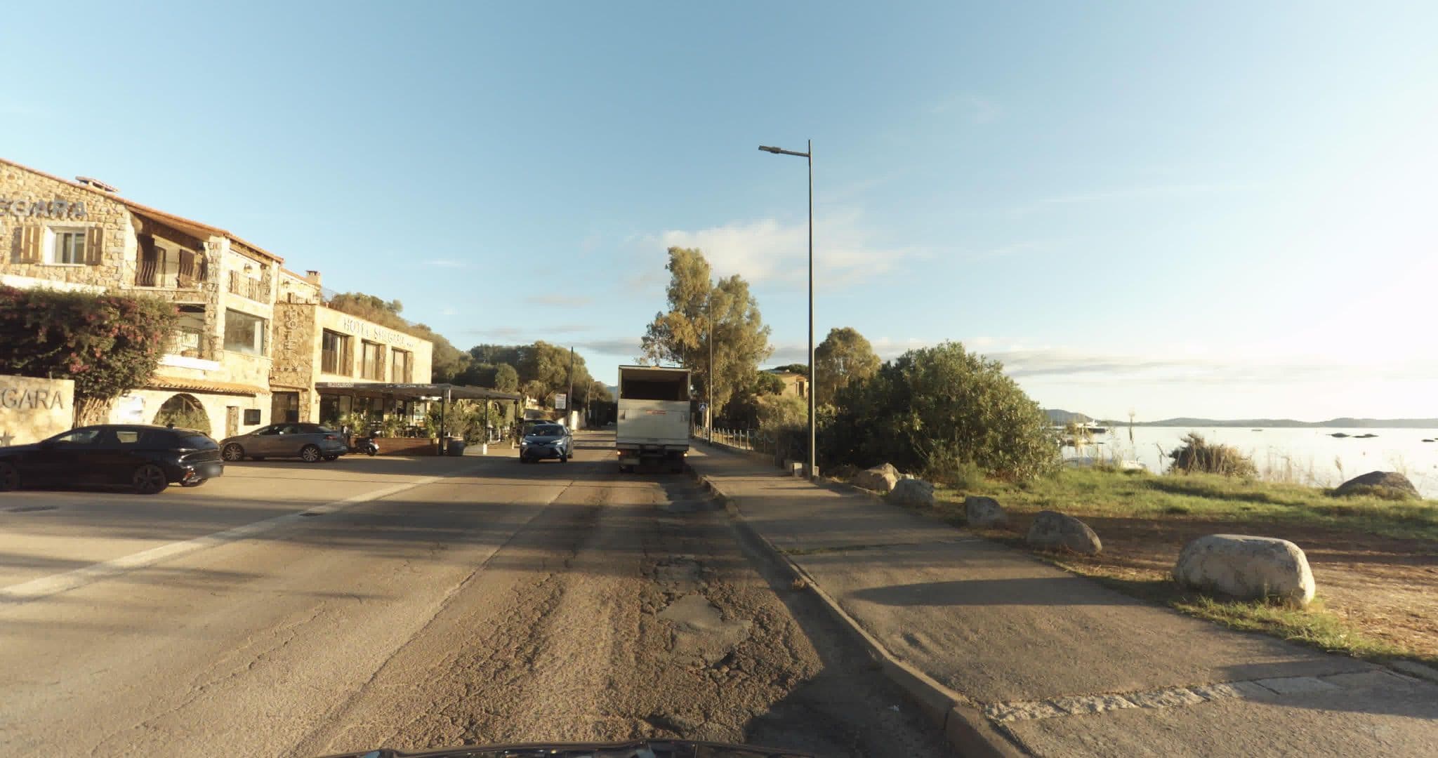 Street view near Hôtel Shegara, Porto-Vecchio — © sogefi (CC BY-SA · Mapillary)