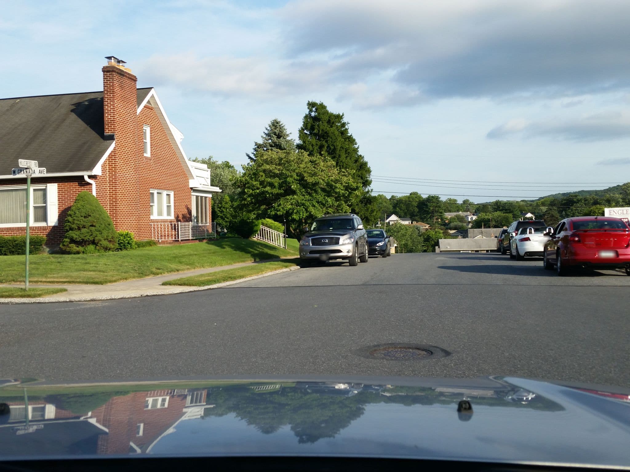 Street view near Tru Pool, Hershey — © dgearhart (CC BY-SA · Mapillary)