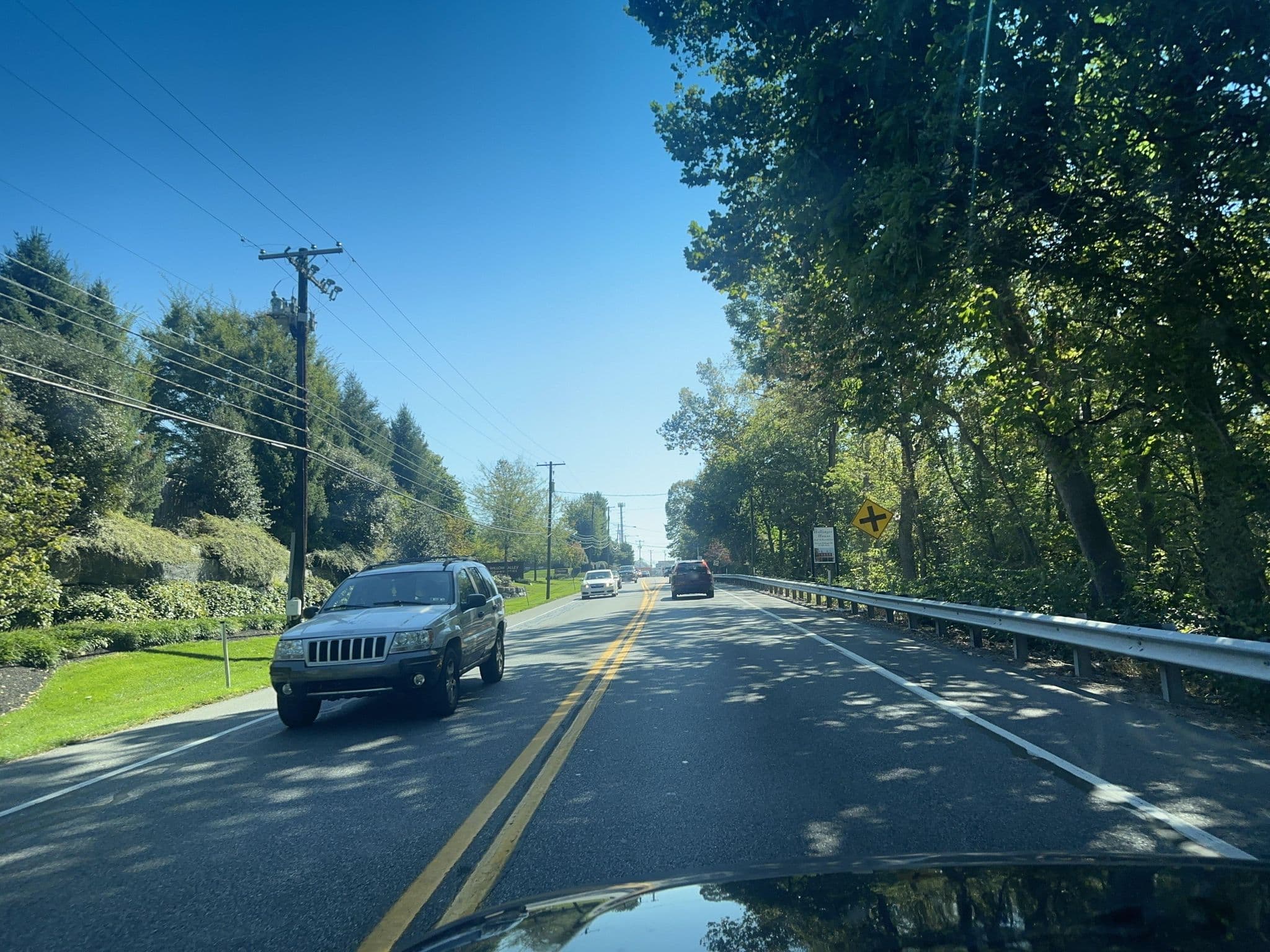 Street view near Willow Valley Resort & Conference Center, Willow Street — © mdroads (CC BY-SA · Mapillary)