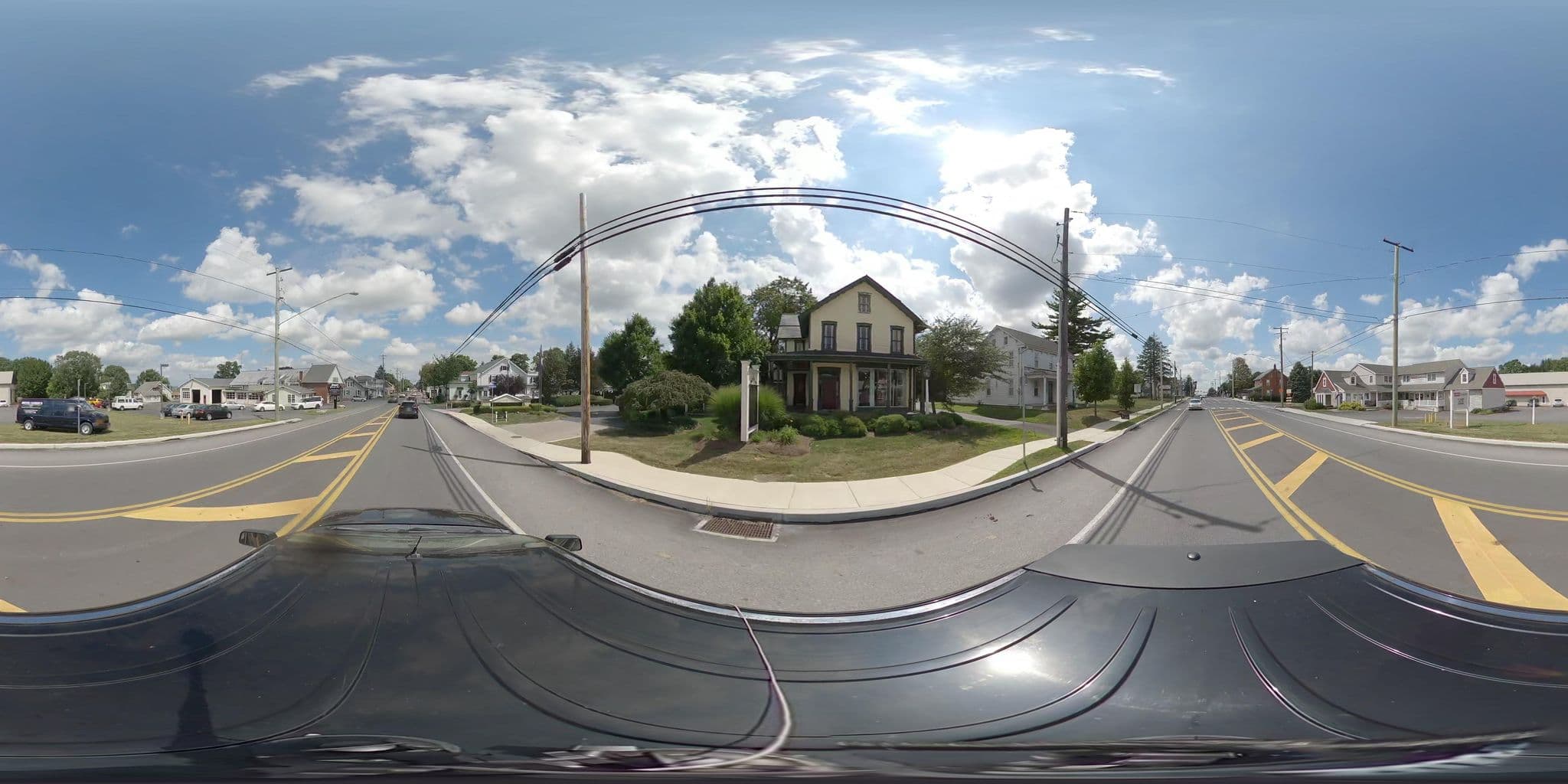 Street view near The Wine Cellar Room, Leola — © pmfox97 (CC BY-SA · Mapillary)