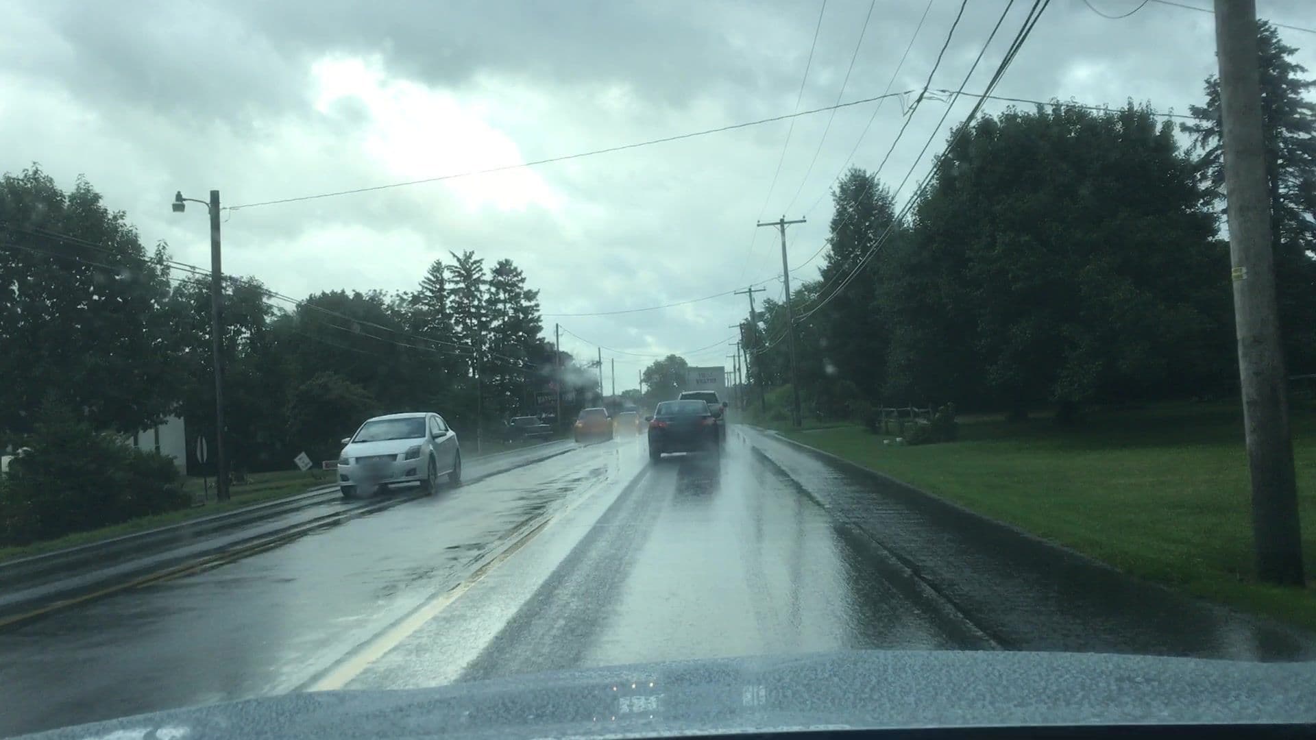 Street view near Scottish Inn, Lampeter — © lvl5 (CC BY-SA · Mapillary)