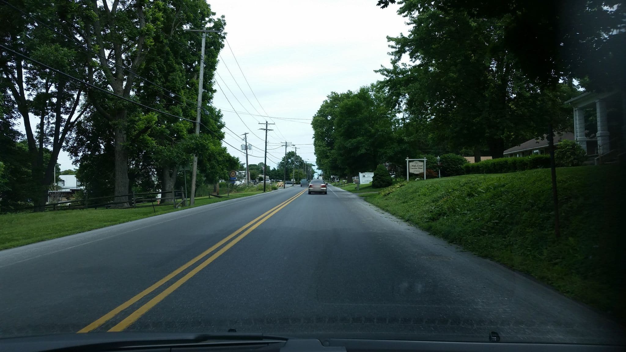Street view near Mill Creek Homestead Bed & Breakfast, Leola — © dgearhart (CC BY-SA · Mapillary)