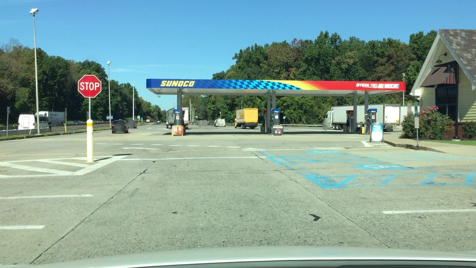 Street view near Brandywine Plaza Turnpike, Elverson — © lvl5 (CC BY-SA · Mapillary)