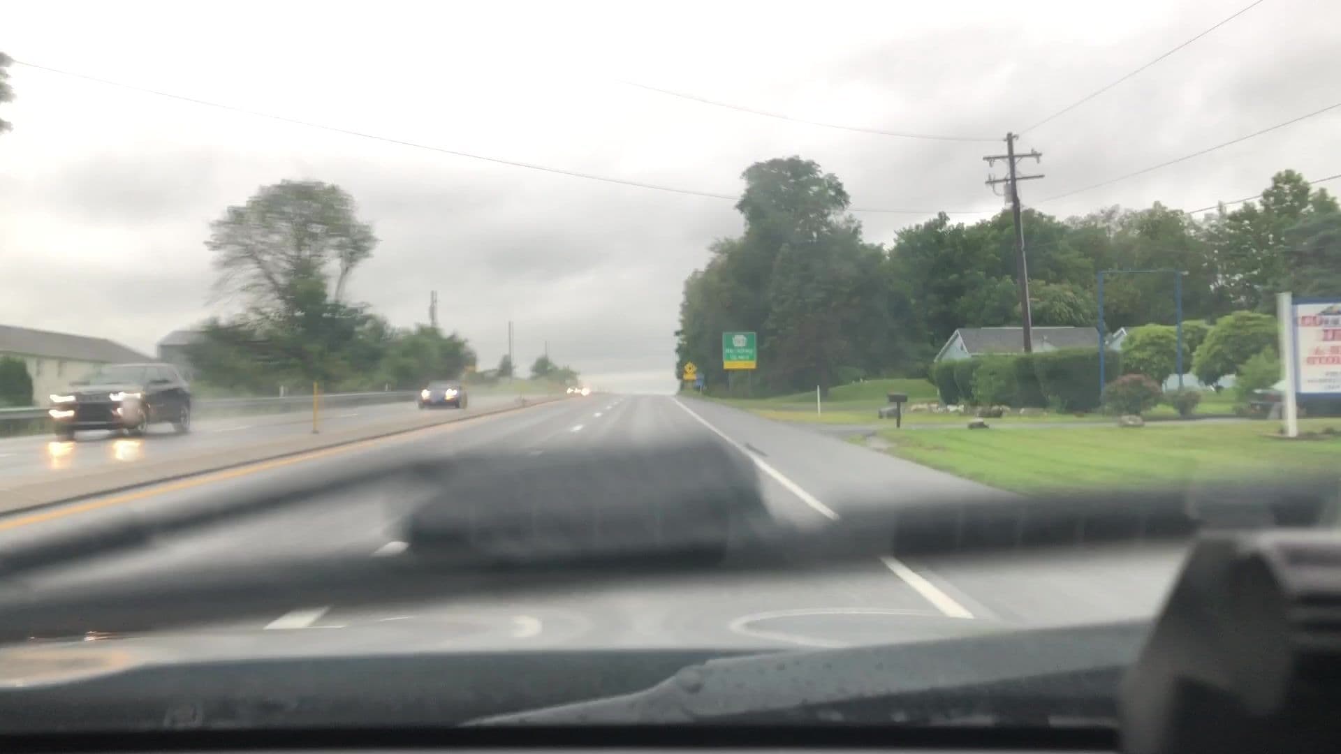 Street view near Cottage Inn & Self Storage, Skyline View — © lvl5 (CC BY-SA · Mapillary)
