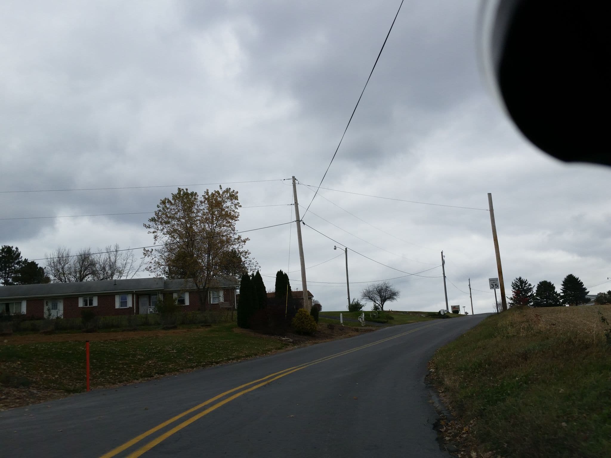 Street view near PnJ's BnB, Linntown — © bonius (CC BY-SA · Mapillary)