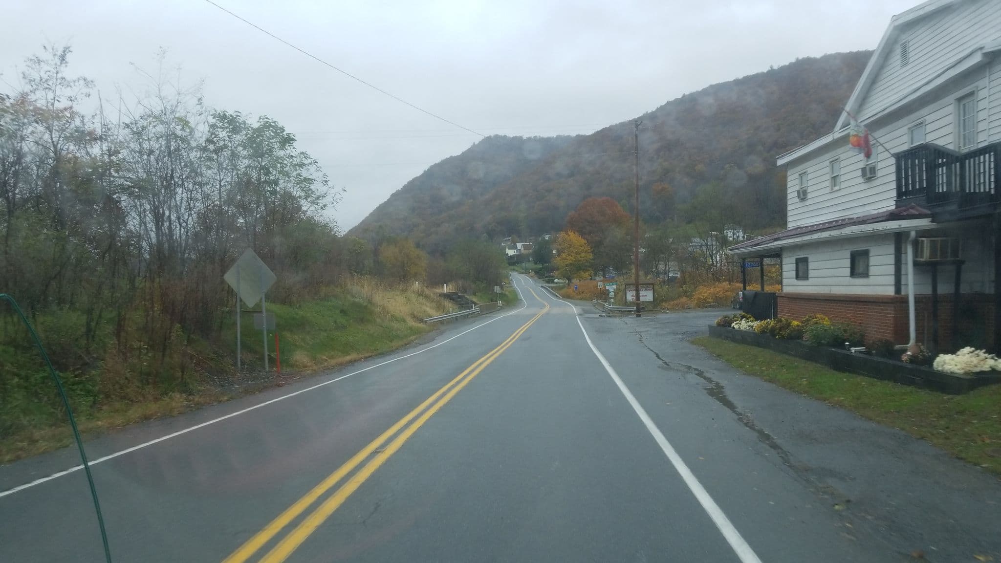Street view near Sportsman Hotel And Grill, Renovo — © jbthemilker (CC BY-SA · Mapillary)