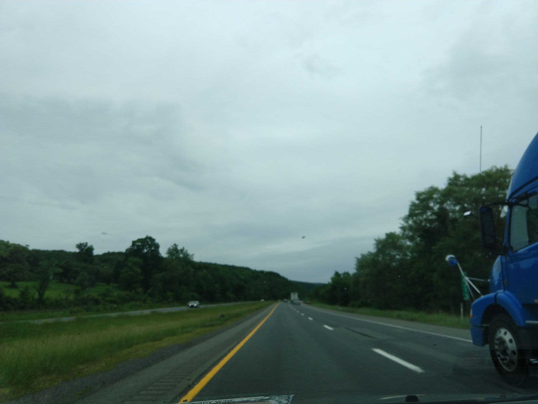 Street view near Red Rooster Inn, Hallstead — © urkud (CC BY-SA · Mapillary)