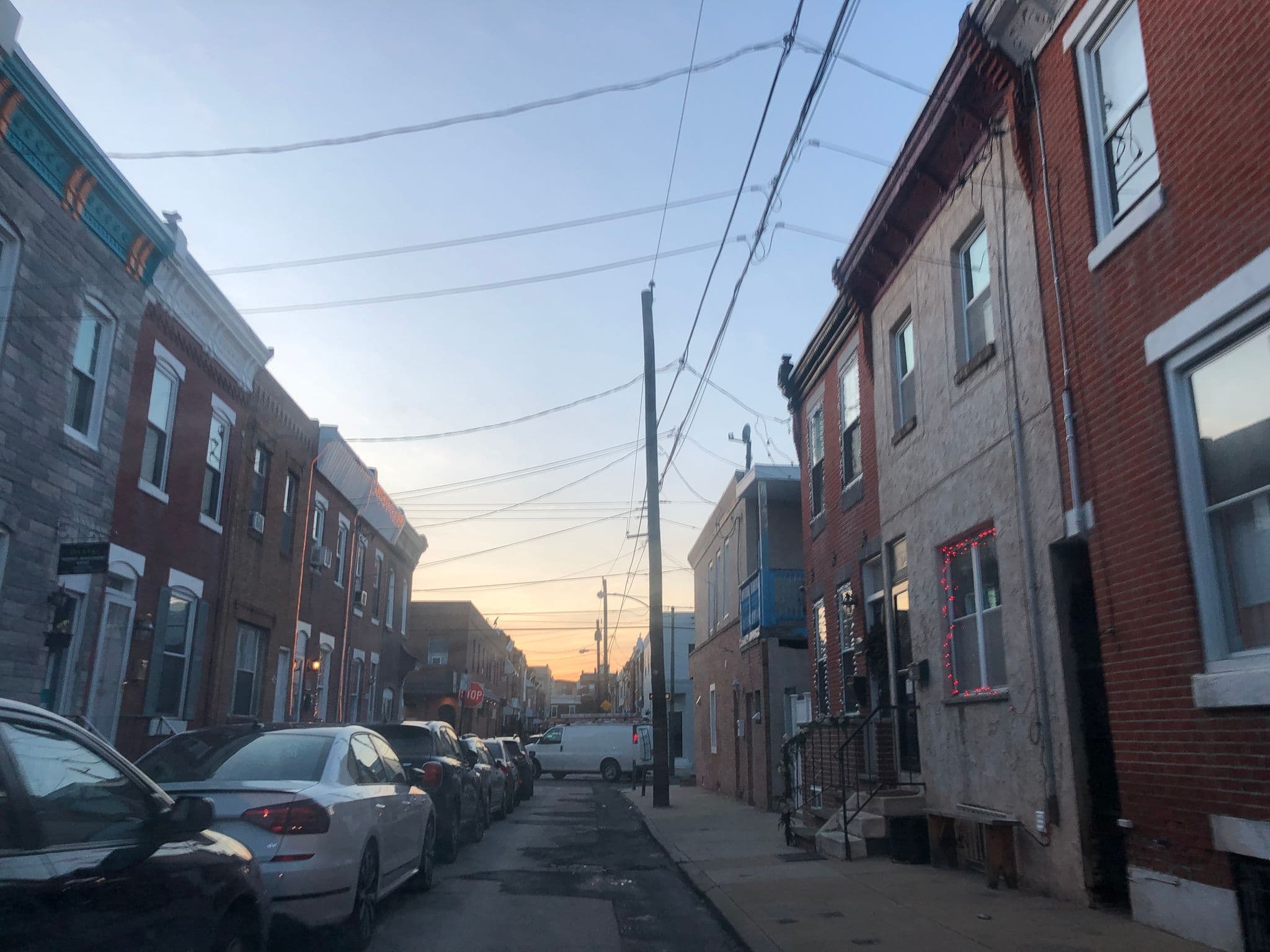 Street view near Best Western, Lower Moyamensing — © agreen824 (CC BY-SA · Mapillary)