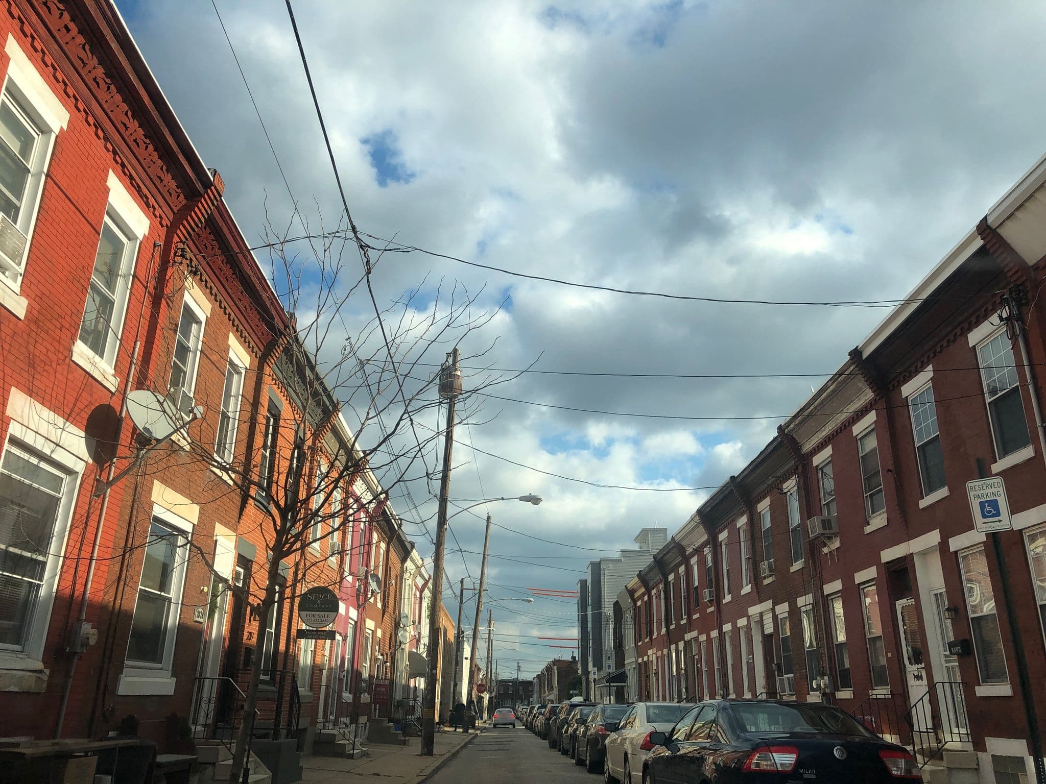 Street view near The Squat, Point Breeze — © agreen824 (CC BY-SA · Mapillary)