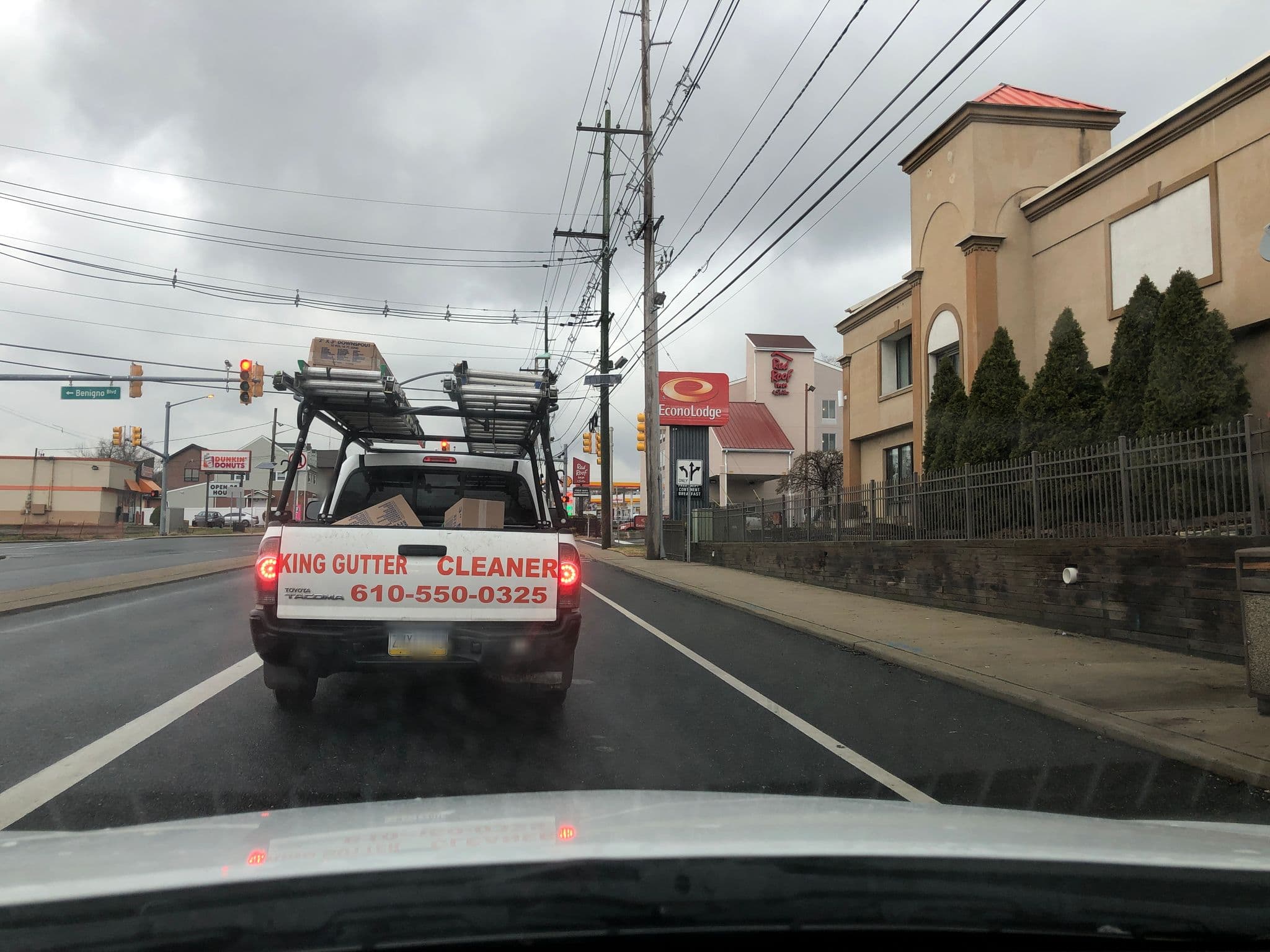 Street view near Econolodge, Bellmawr — © sydneyheidt (CC BY-SA · Mapillary)