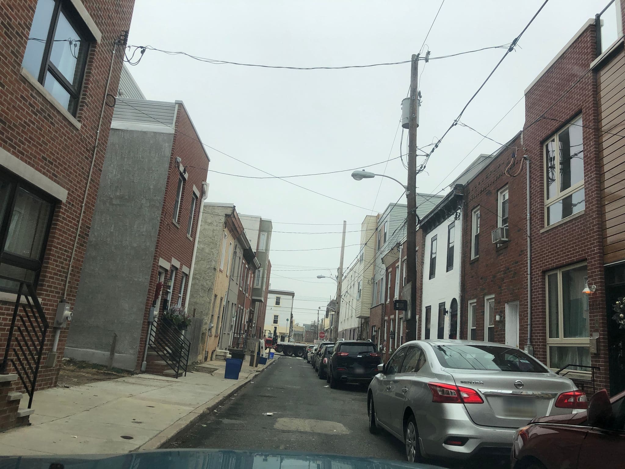 Street view near Hoasis, Point Breeze — © agreen824 (CC BY-SA · Mapillary)