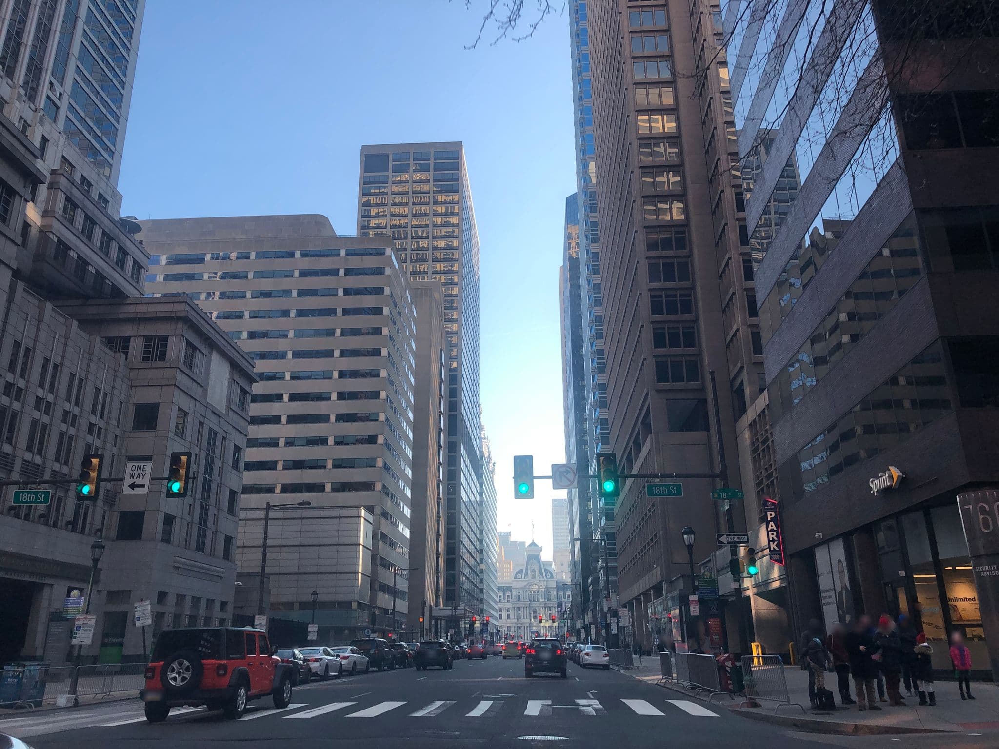 Street view near Crowne Plaza Room 1116, Rittenhouse — © agreen824 (CC BY-SA · Mapillary)