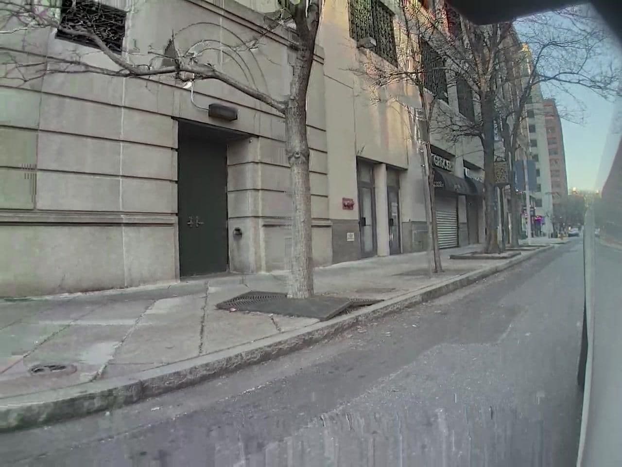 Street view near Omni Hotel at Independence Park, Old City — © amaiman (CC BY-SA · Mapillary)