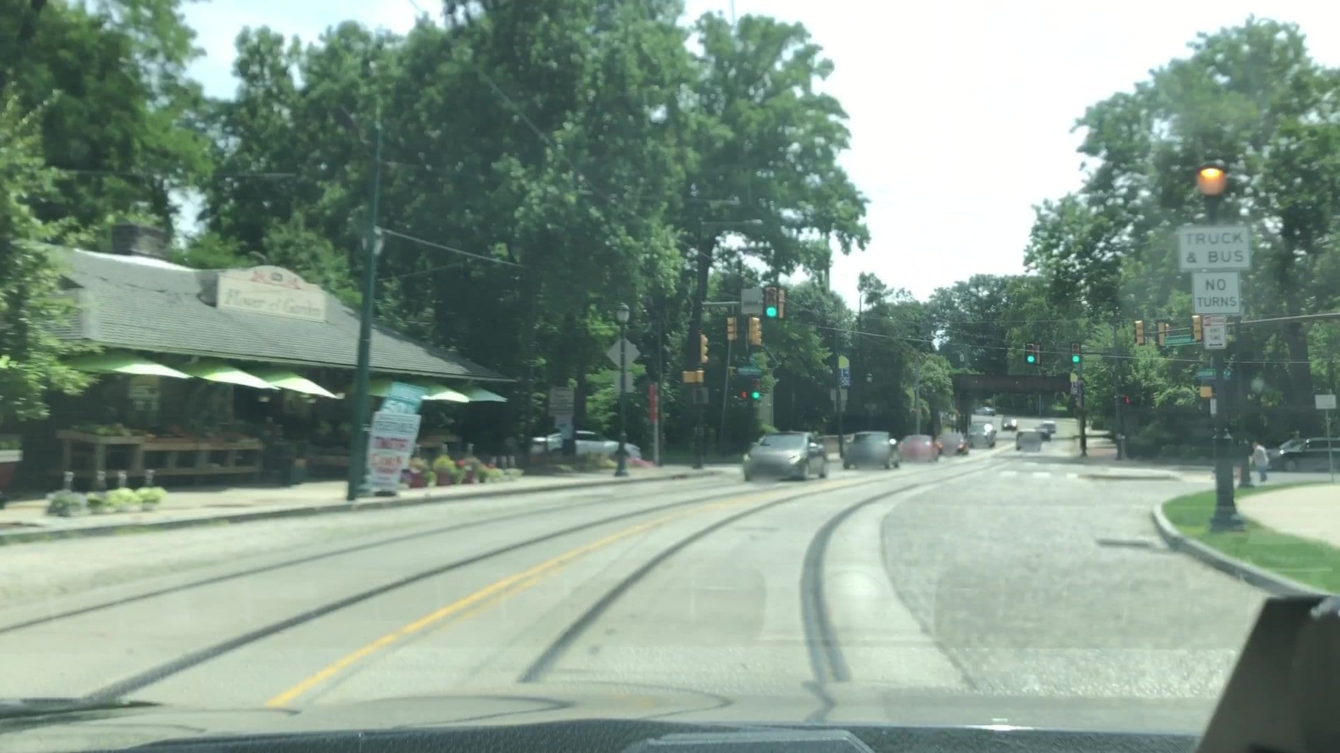 Street view near The Mermaid Inn, East Mount Airy — © lvl5 (CC BY-SA · Mapillary)