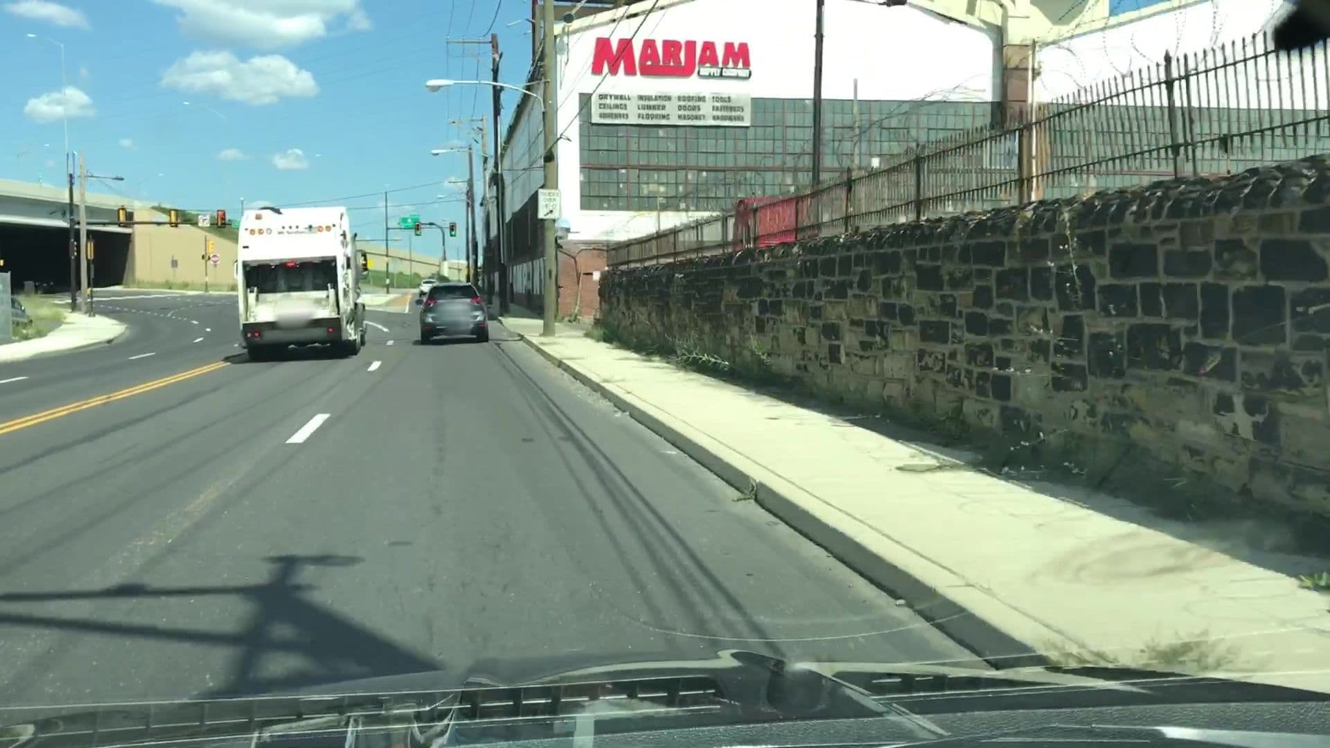 Street view near Hyatt Parking Garage, Tacony — © lvl5 (CC BY-SA · Mapillary)