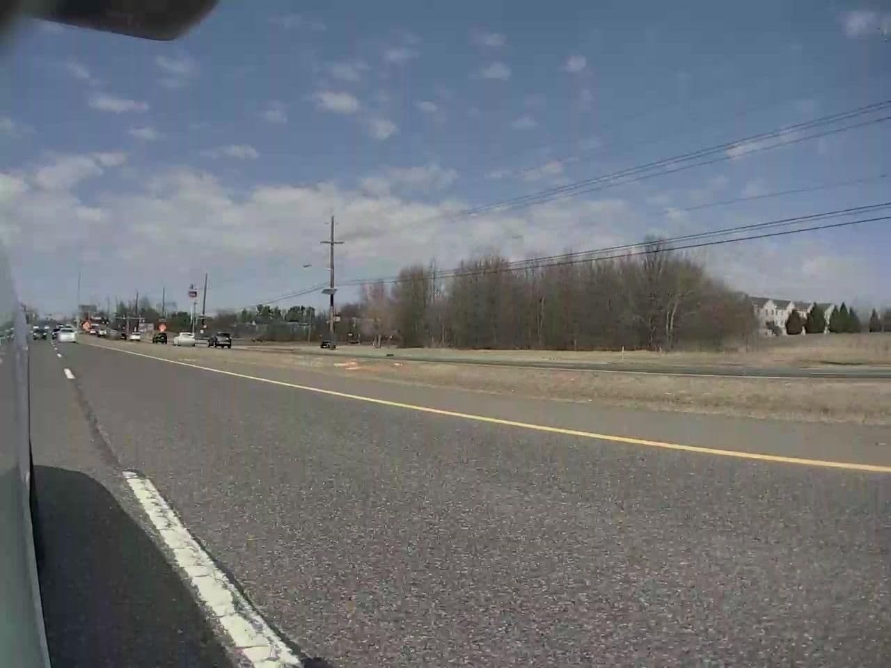 Street view near Howard Johnson Express Inn, Willingboro — © amaiman (CC BY-SA · Mapillary)