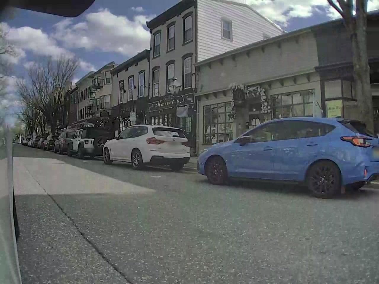 Street view near Griffindor common room, Bordentown — © amaiman (CC BY-SA · Mapillary)