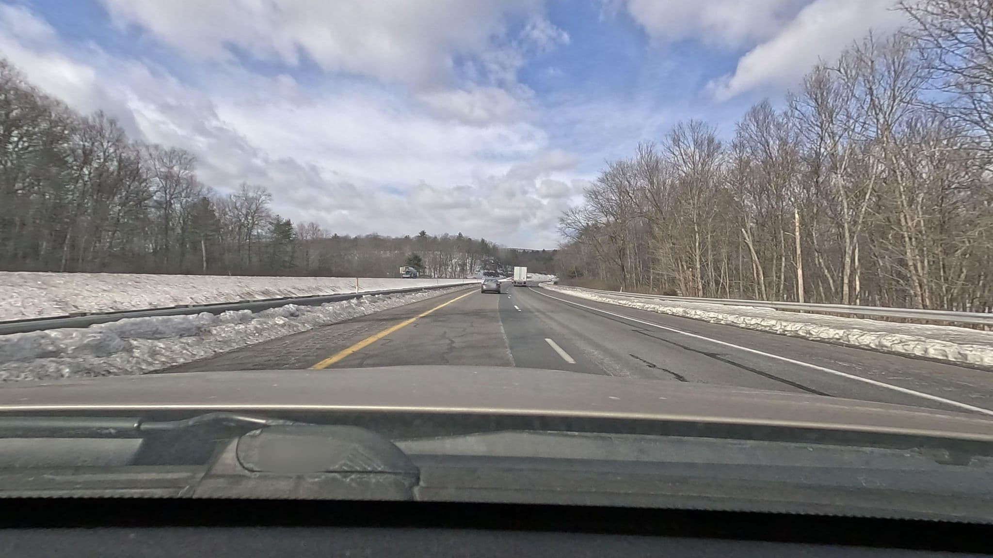 Street view near Budget Inn, Tannersville — © jlin4529 (CC BY-SA · Mapillary)