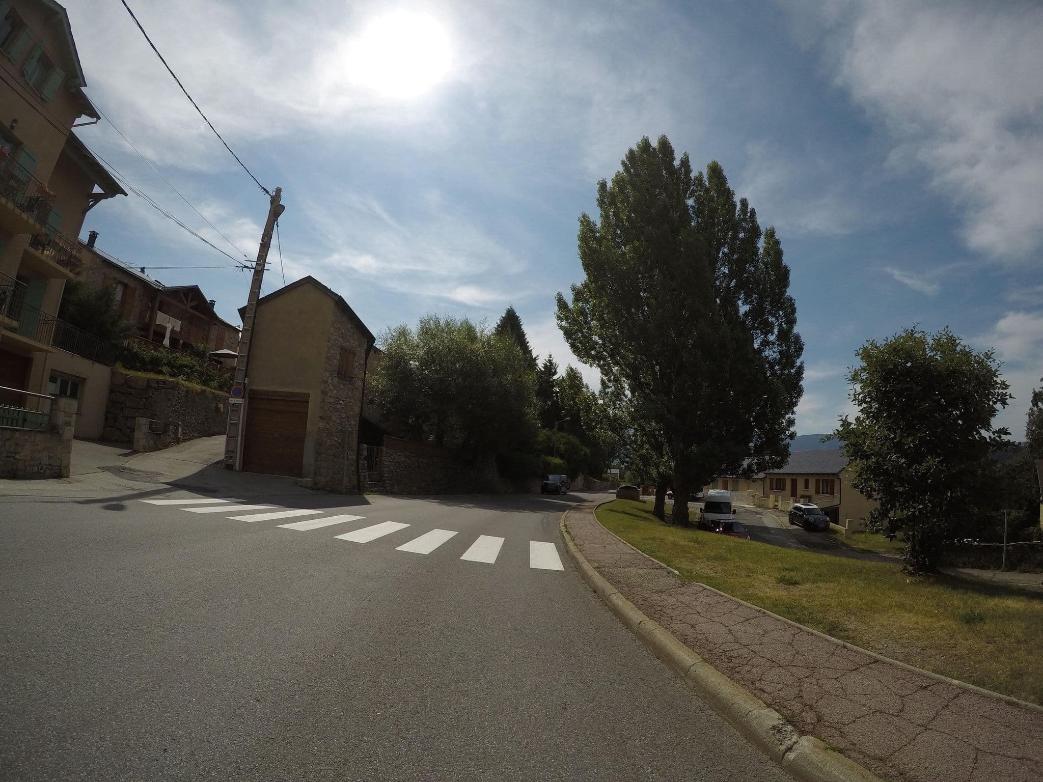 Street view near Les Rosiers, Font-Romeu-Odeillo-Via — © ray66 (CC BY-SA · Mapillary)