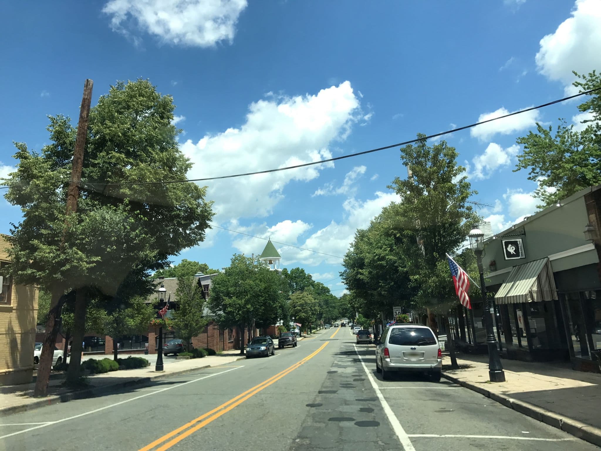 Street view near Pink Bungalow Madison, Florham Park — © mdroads (CC BY-SA · Mapillary)