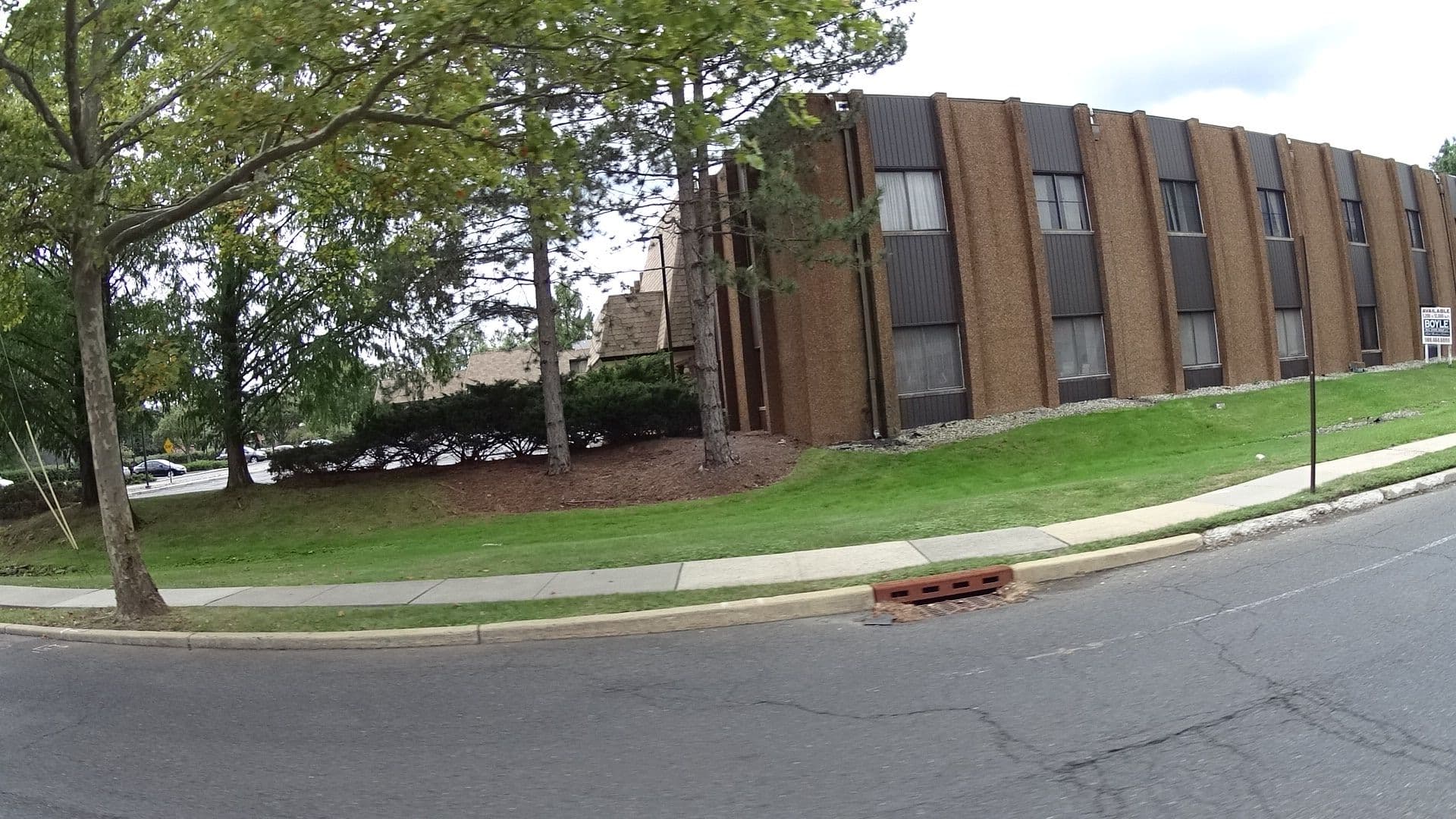 Street view near Boyle Hotel Management Group, New Providence — © geohacker (CC BY-SA · Mapillary)